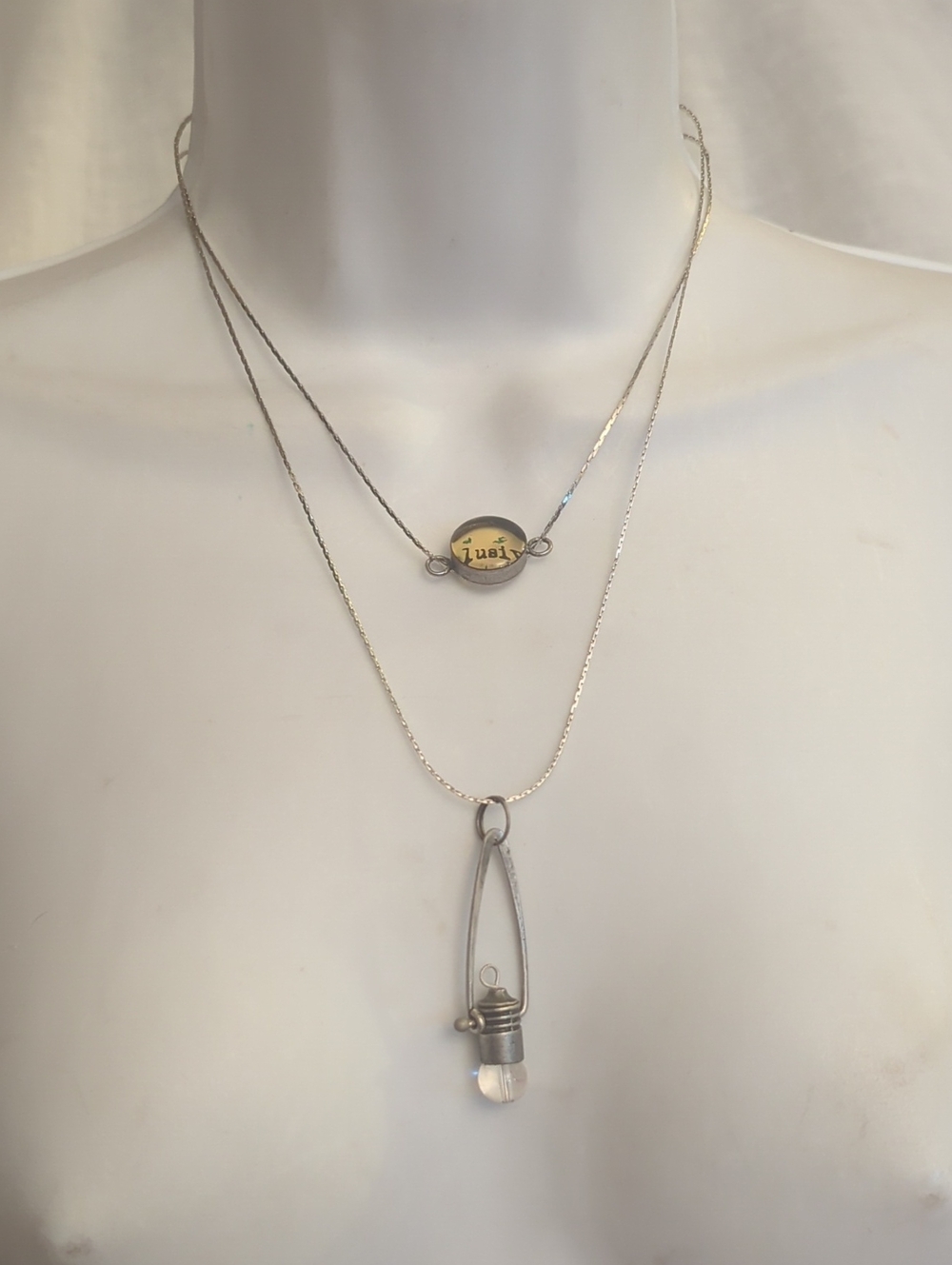 Layered ELUSIVE Silver Necklace Set with Clear Pendant